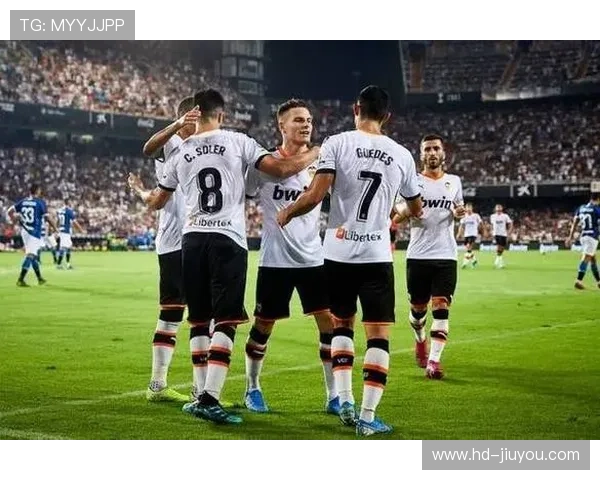 法甲:梅斯对阵克莱蒙,保级战主场逆转取胜 法甲:梅斯对阵克莱蒙,保级战主场逆转取胜